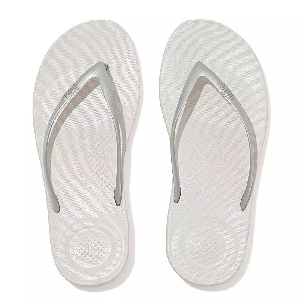 Fitflop IQUSHION Ergonomic Women's Flip Flops Silver | ZA-E-0915