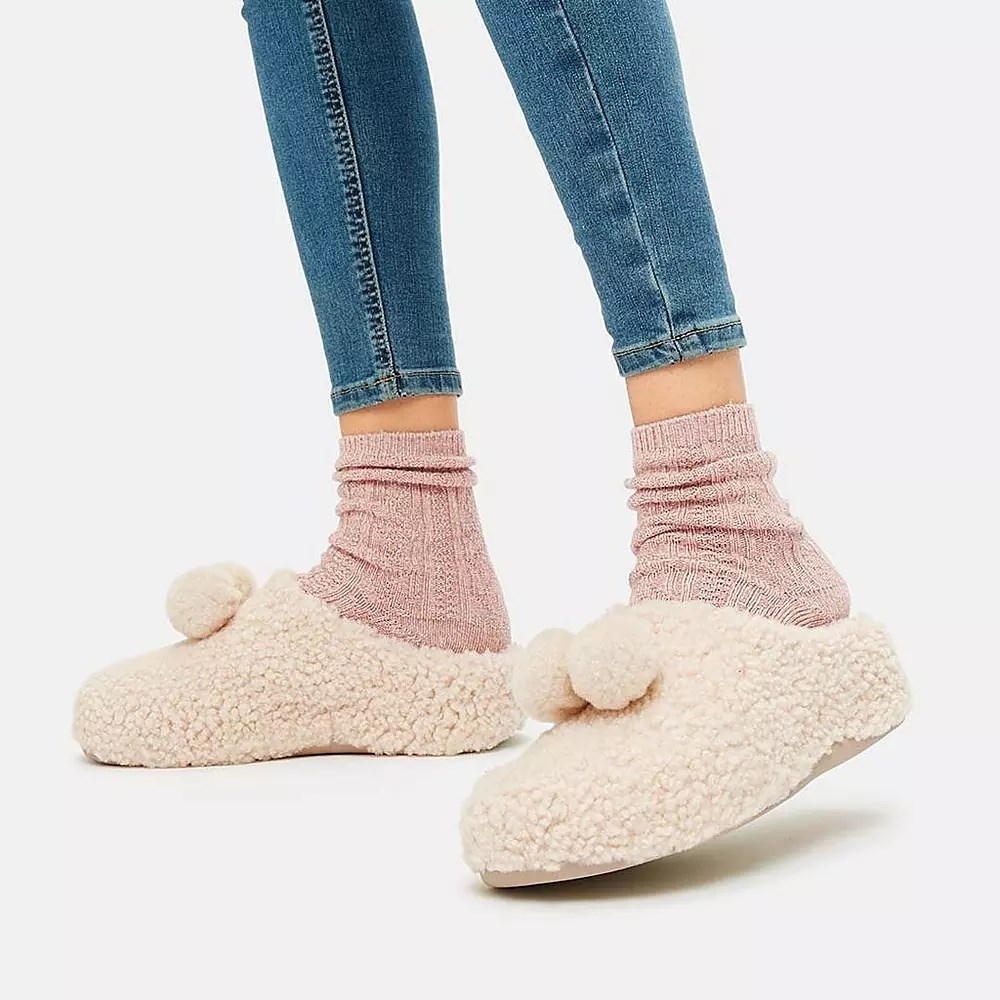 Fitflop SHUV Pom-Pom Shearling Clog Women's Slippers Cream | ZA-W-2410